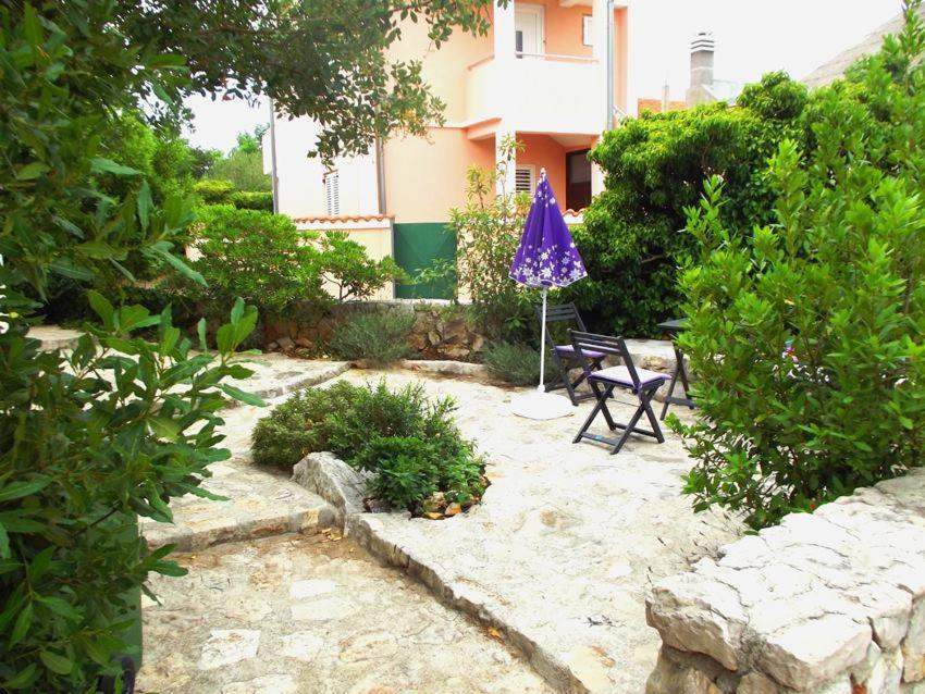 Apartmani Juliska Pirovac Dış mekan fotoğraf